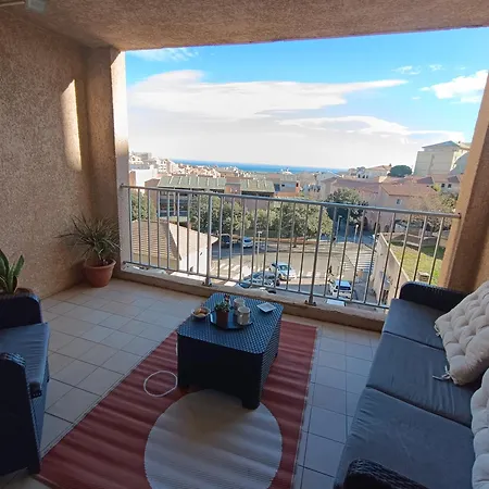 Le Contemporain Apartman